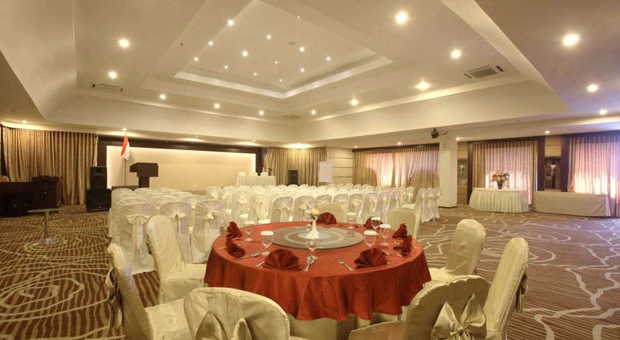 Karibia Boutique Hotel Medan Luaran gambar