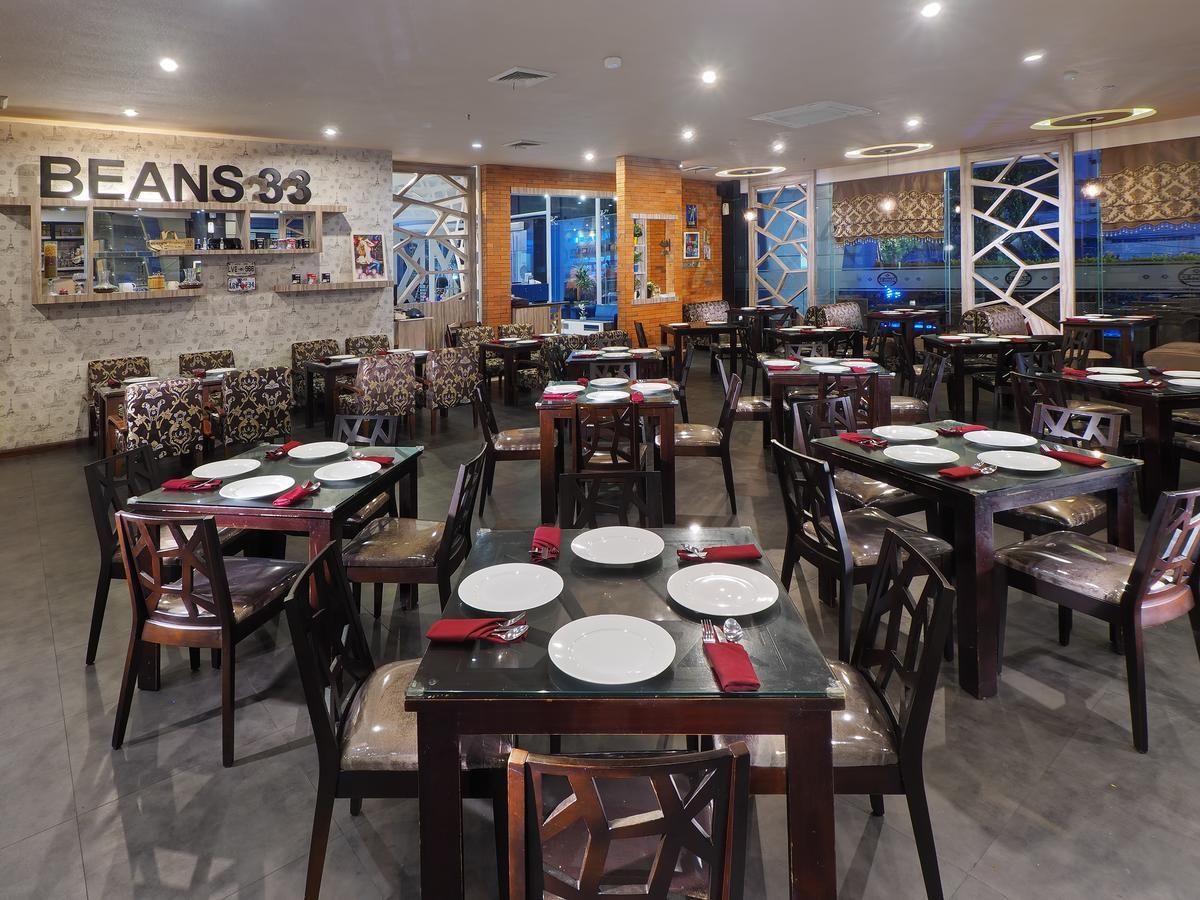 Karibia Boutique Hotel Medan Luaran gambar