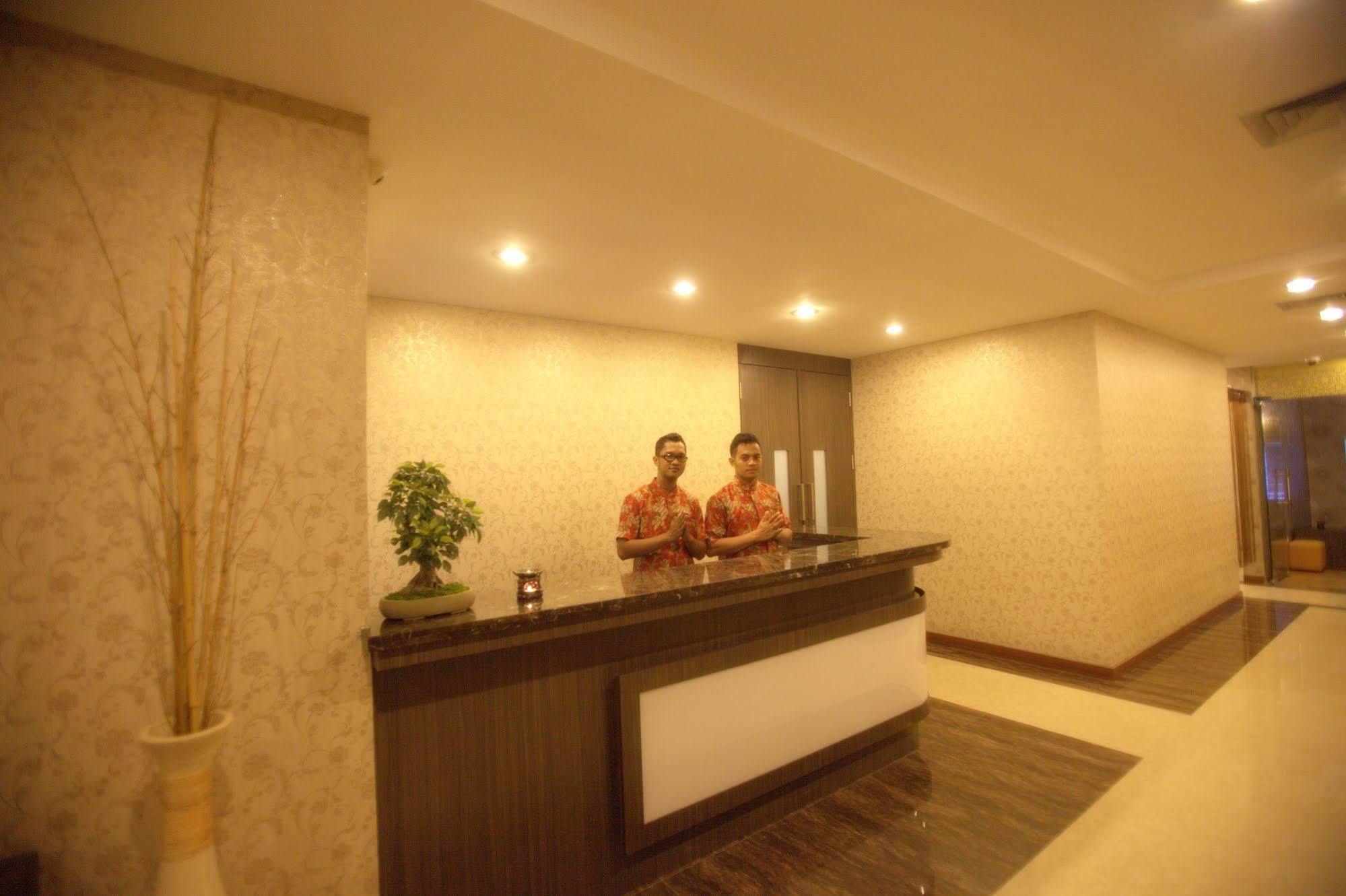 Karibia Boutique Hotel Medan Luaran gambar